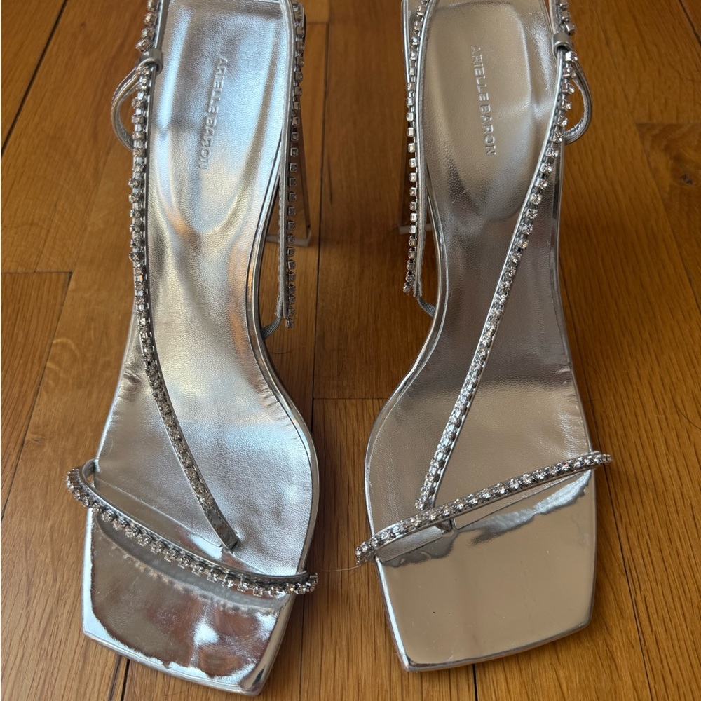 ARIELLE BARON
Narcissus 95 Heel - Picture 9 of 10